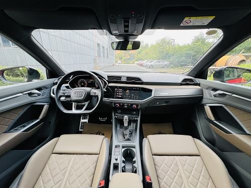 Audi2024 Audi Q3 45 TFSI Quattro Stylish And Dynamic best Audi2024 Audi Q3 45 TFSI Quattro Stylish And Dynamic best