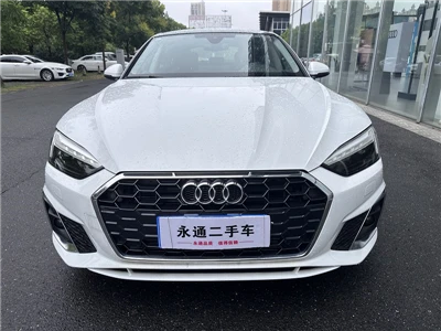 Audi A5 Sportback 40 TFSI 2024 года Стильный спортивный стиль