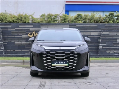 BYD Summer DM 2025-i 1.5T 180 км Excellence